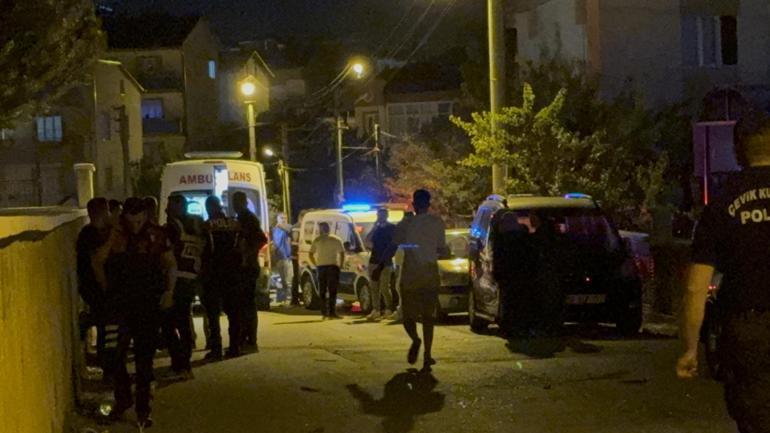 Kına gecesinde bıçaklı halay kavgası; 12 yaralı