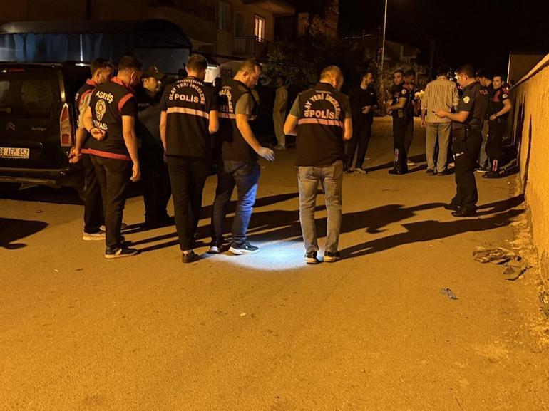 Kına gecesinde bıçaklı halay kavgası; 12 yaralı