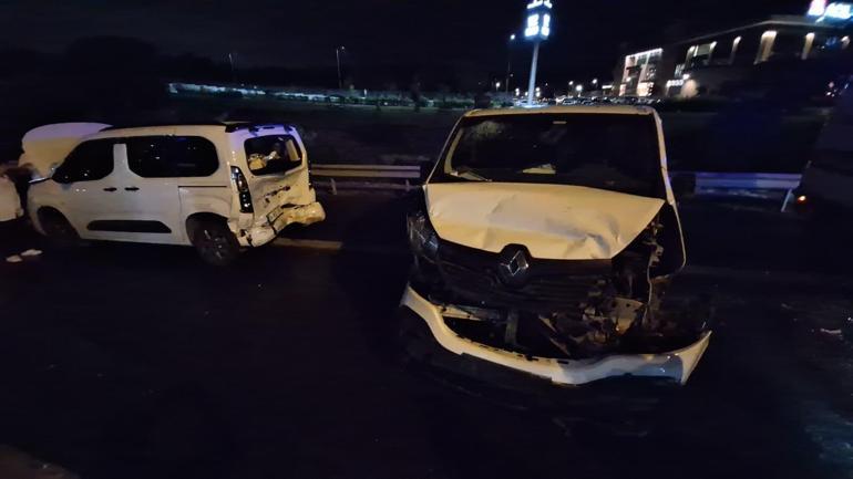 Eyüpsultanda 16 aracın karıştığı zincirleme kaza: 6 yaralı