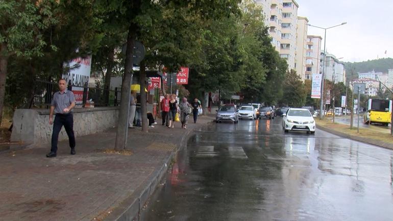 İstanbulda yağmur etkili oluyor