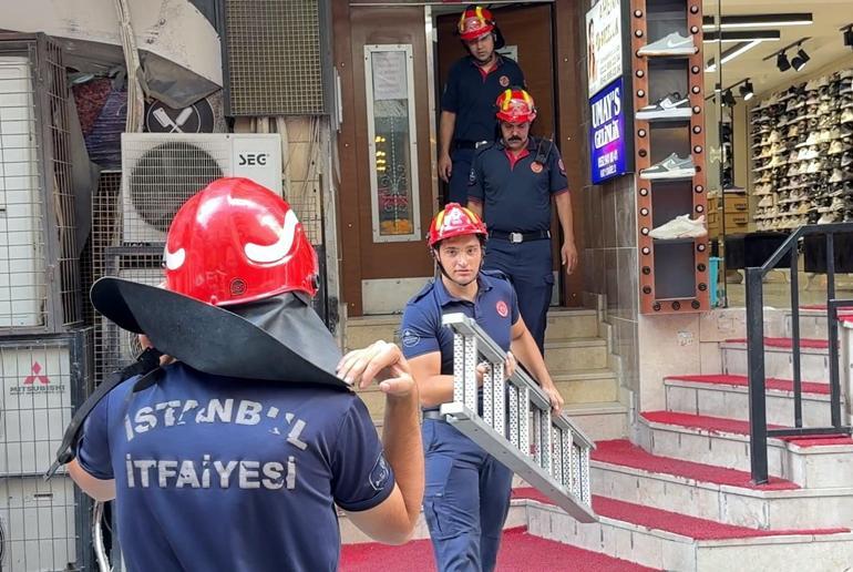 Avcılar’da cezaevi firarisi çatıda yakalandı