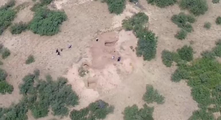 Kaçak kazı yapan 4 kişi fotokapana yakalandı; jandarmanın operasyonu dron kamerasında