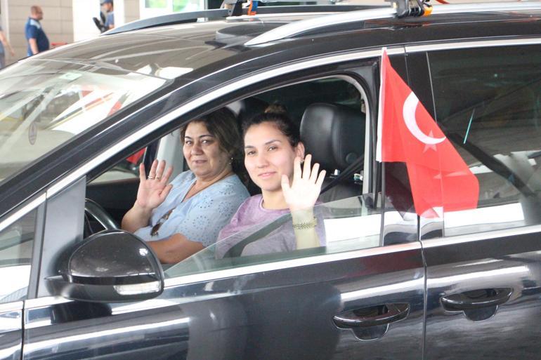 AK Partili Sırakaya: Gurbetçiler, 2024 yılında ekonomimize 10 milyar doların üzerinde katkı sağladı