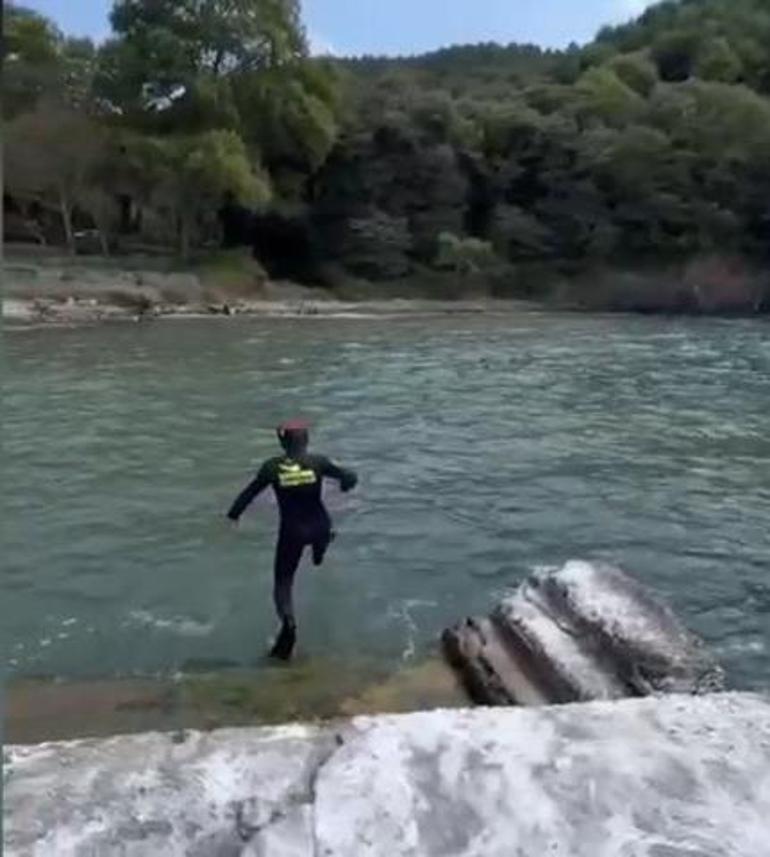 Beykozda tekne alabora oldu: 3 kişi kurtarıldı, 1 kişi hayatını kaybetti