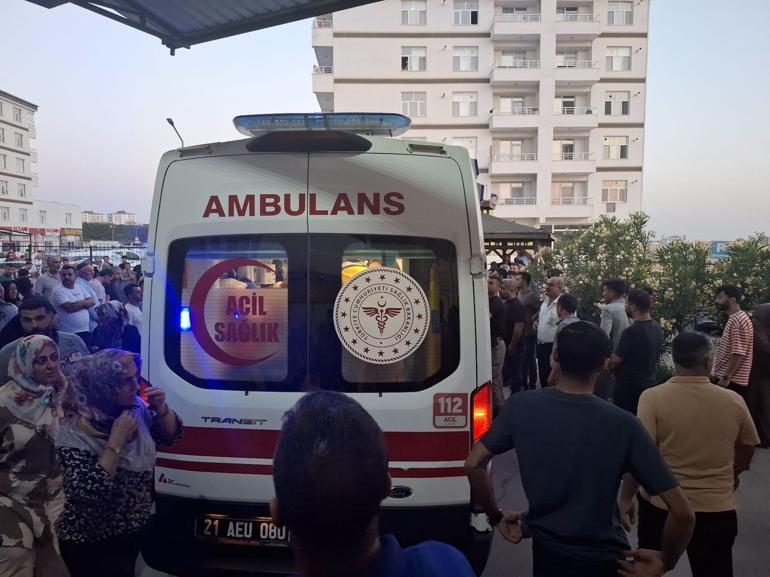 Durakta beklerken uğradığı silahlı saldırıda öldü