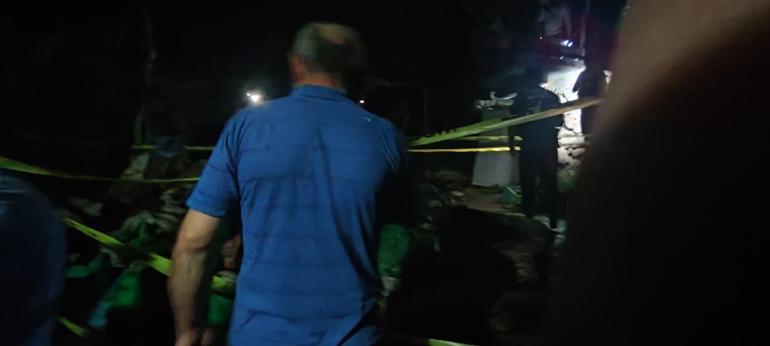 Gübre taşımak istedikleri ilkel teleferikte akıma kapılan çift öldü