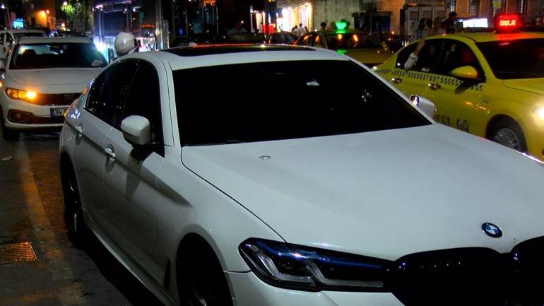 Eminönü’nde tartıştığı kişiyi silahla kovalayan şüpheliyi trafik polisleri etkisiz hale getirdi