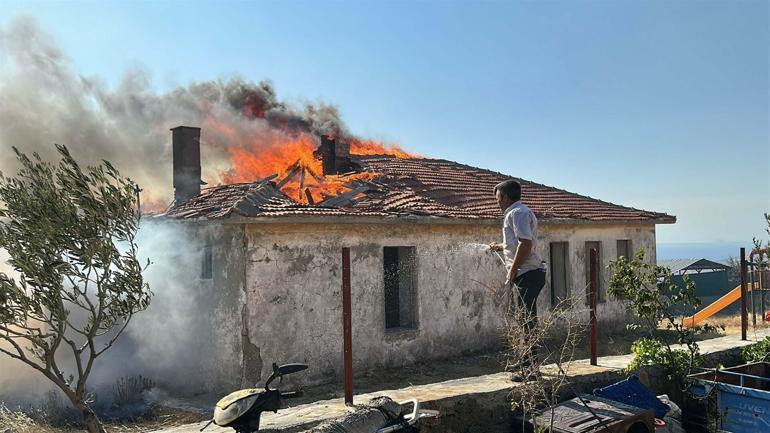 Çanakkaledeki 1400 hektar alanın zarar gördüğü yangını akli dengesi yerinde olmayan 2 kişi çıkarmış