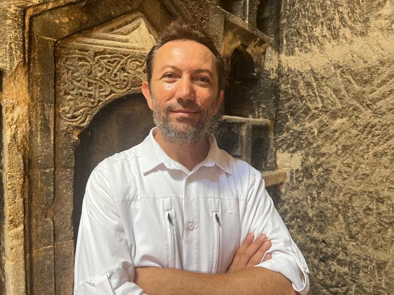 Nevşehirde kayadan oyma odunluğun, 6 asırlık ibadethane olduğu ortaya çıktı