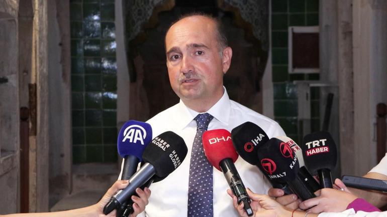 Topkapı Sarayında restorasyonu tamamlanan Karaağalar Koğuşu ziyarete açıldı