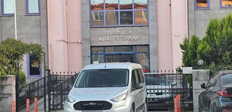 Bungalova ampulde gizli kamera yerleştirdiği iddiasıyla tutuklanan işletmeci: Ampul, masanın üzerinde duruyordu