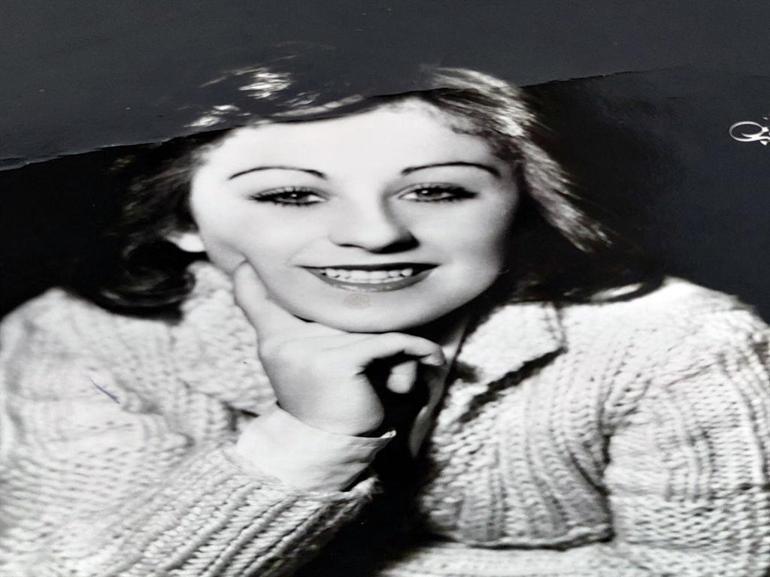 DNA testiyle 33 yıllık gizem çözüldü, biyolojik annesini mezarda buldu