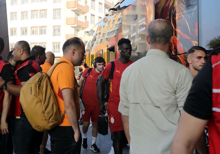 Galatasaray kafilesi Gaziantepte