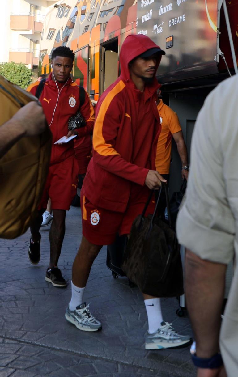 Galatasaray kafilesi Gaziantepte