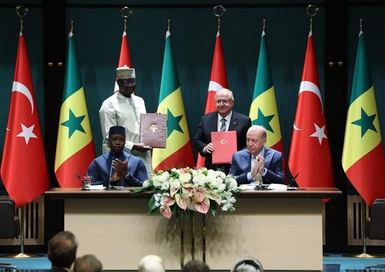 Cumhurbaşkanı Erdoğan, Senegal Başbakanı Sonkoyu resmi törenle karşıladı