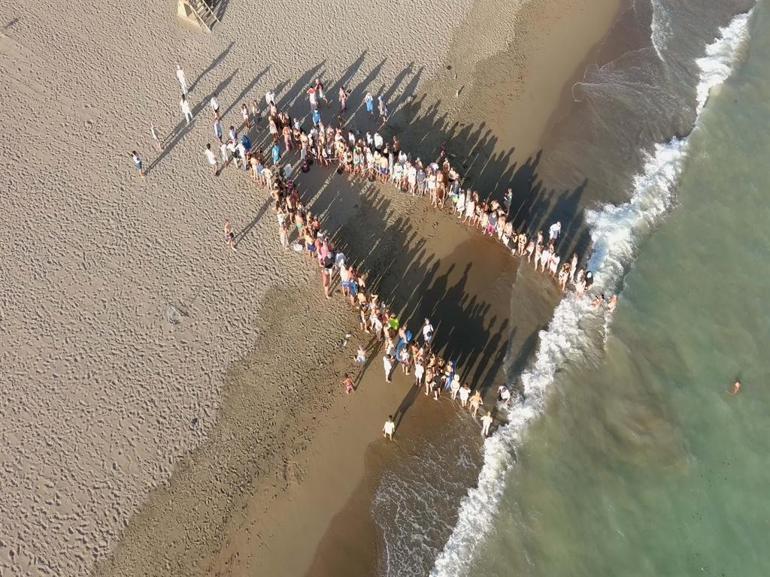 Ürettikleri ilk yerli uydu takip cihazı, caretta carettaya takıldı