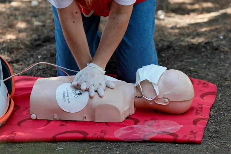 Kızılay’dan yangın bölgesine giden gönüllüler için ilk yardım tavsiyeleri