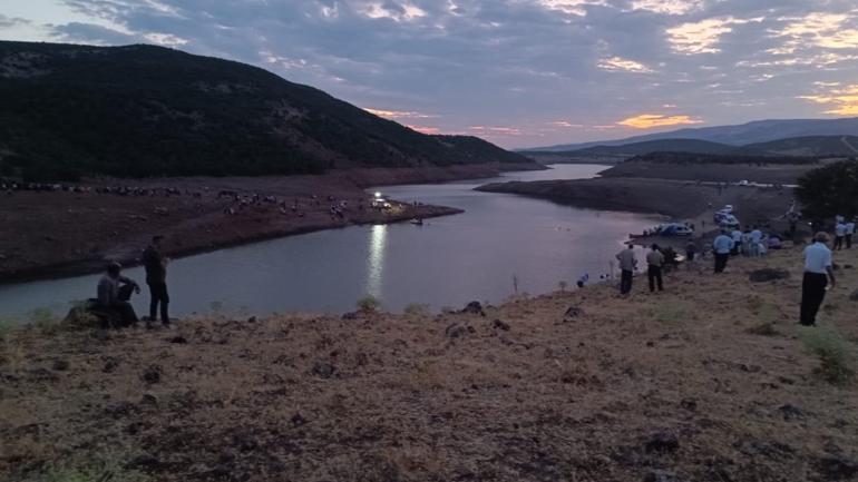 Bingöl’de girdiği baraj gölünde boğuldu