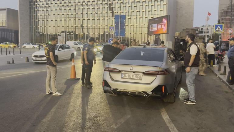 Beyoğlu’nda helikopter destekli ‘Huzur İstanbul’ denetimi