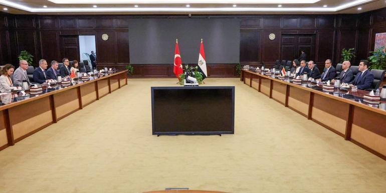 Dışişleri Bakanı Fidan, Mısırlı mevkidaşı Abdulati ile görüştü