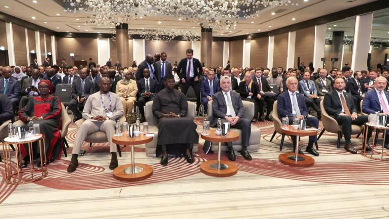 Bakan Bolat Türkiye- Senegal İş Forumu’nda konuştu