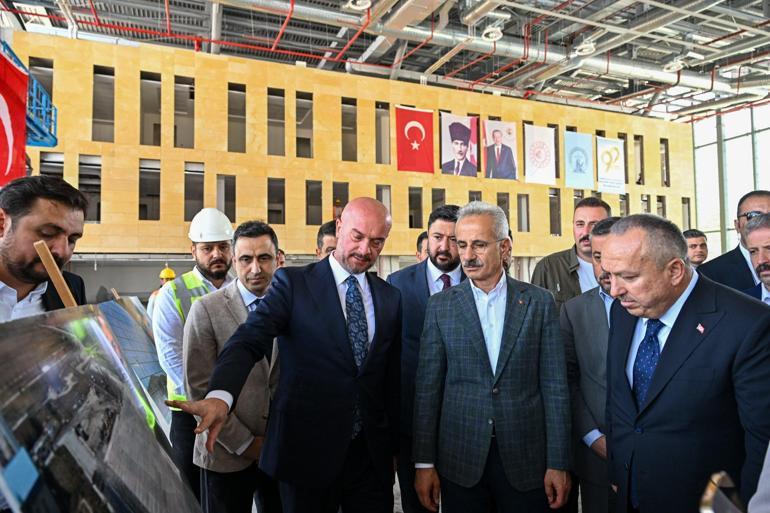 Bakan Uraloğlu: Tarihi yapılarımızı ayağa kaldırmak için var gücümüzle çalışıyoruz