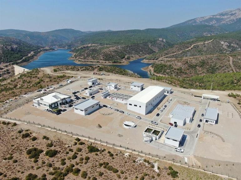 Bakan Yardımcısı Gizligider: İzmir bundan sonra kokularla değil, bereketi ile anılacak