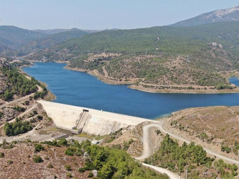 Bakan Yardımcısı Gizligider: İzmir bundan sonra kokularla değil, bereketi ile anılacak