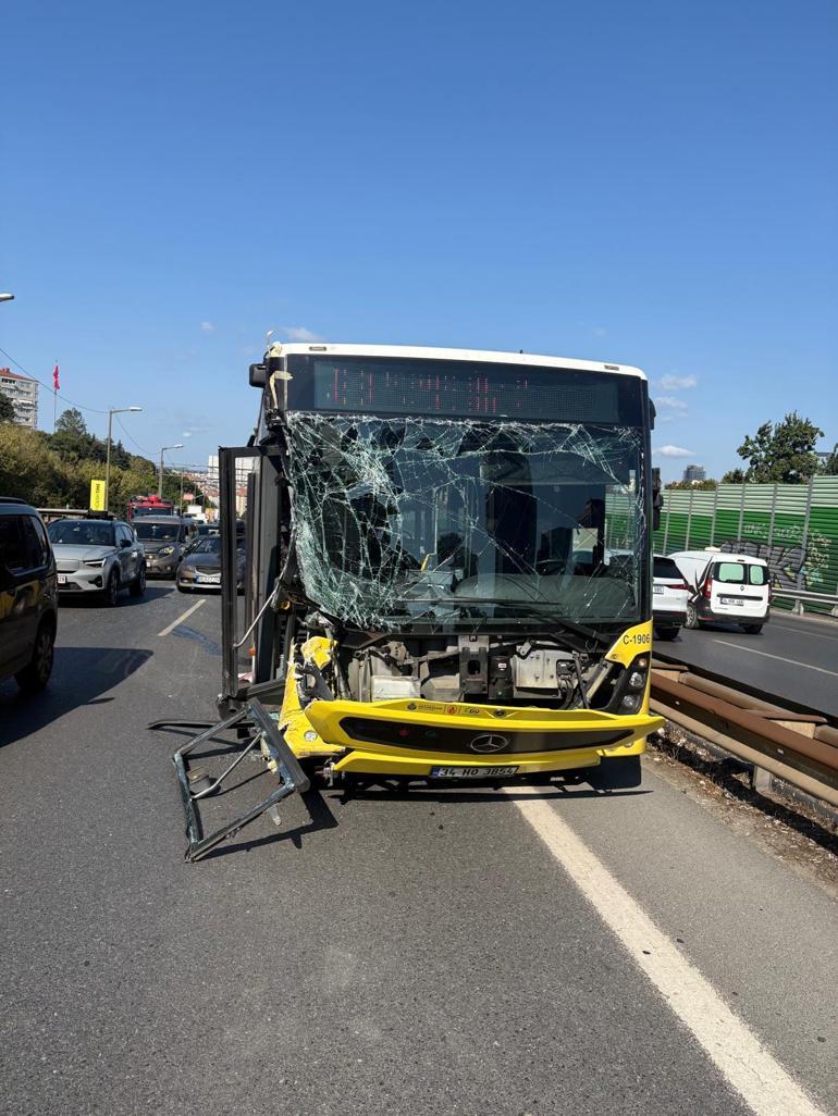 Beşiktaş’ta İETT otobüsü ile çarpışan minibüs devrildi: 1 yaralı