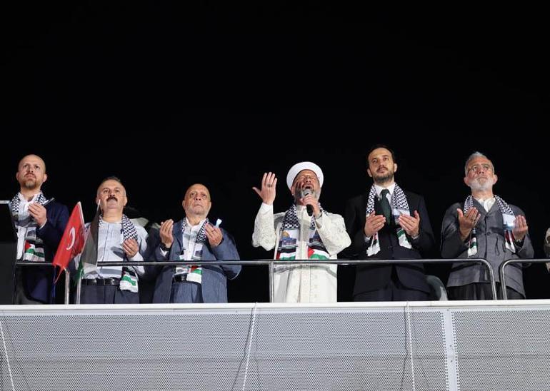 İstanbulda Gazzeye Umut Işığı Ol yürüyüşü düzenlendi