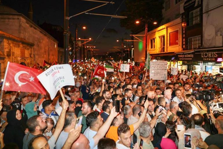 İstanbulda Gazzeye Umut Işığı Ol yürüyüşü düzenlendi