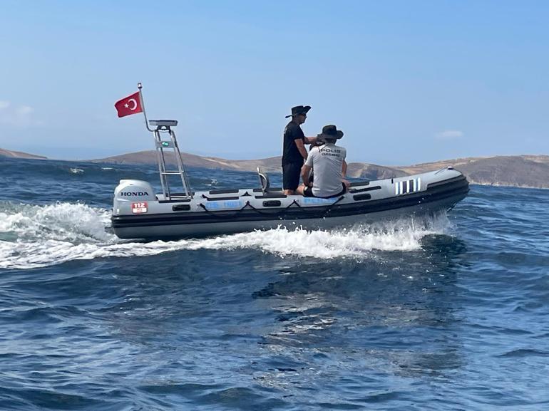 Teknesi parçalanmış halde bulunan iş insanını 13 kurbağa adam arıyor