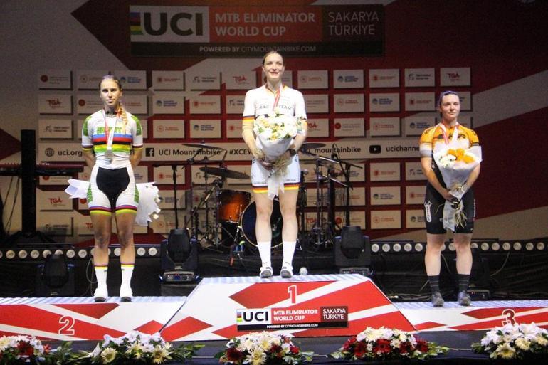 Bakan Bak: Türkiye’nin en büyük sorunlarından bir tanesi obezite