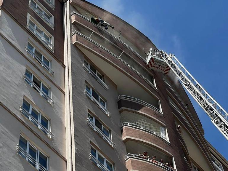 Kayseri’de 14 katlı binada yangın
