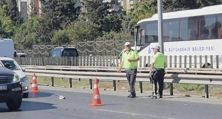 Bayrampaşada otomobilin çarptığı skuter sürücüsü hayatını kaybetti