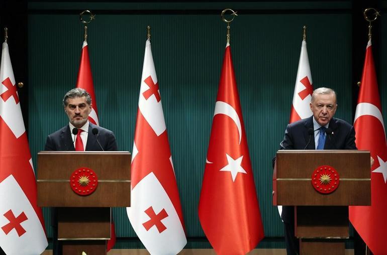 Cumhurbaşkanı Erdoğan: Bölgesel barış ve iş birliğine katkı sunuyoruz