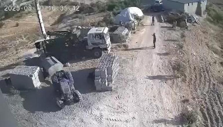 Şanlıurfa’da akrabalar arasında silahlı arazi kavgası: Amca ile yeğeni öldü, 2 yaralı