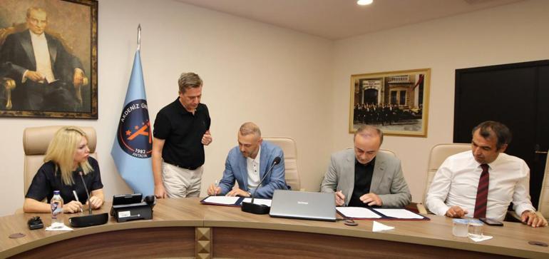 Üniversiteler arasında en büyük GES projesi, AÜde hayata geçiyor