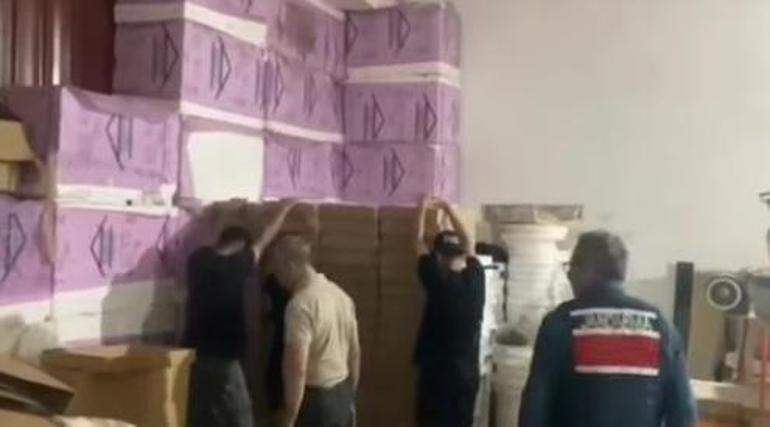 Kaçak sigara operasyonunda 50 milyon TL’lik malzeme ele geçirildi