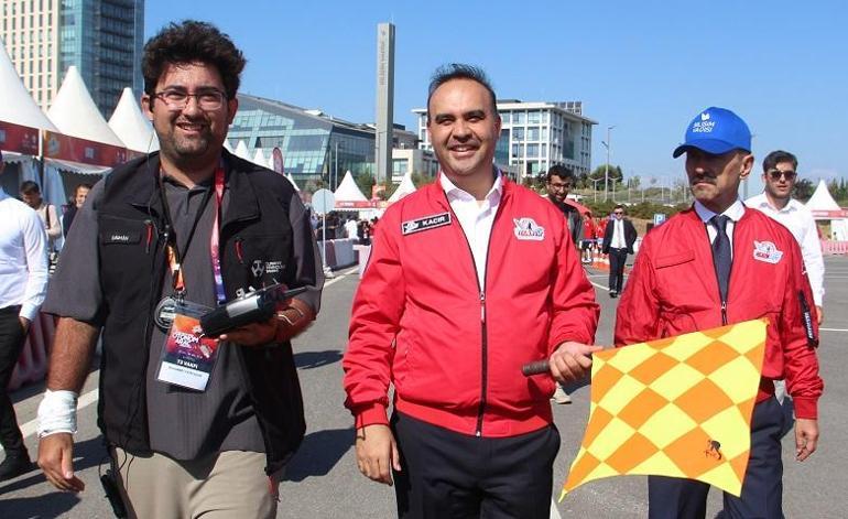 Bakan Kacır: TEKNOFEST’e 7’den 77’ye tüm milletimizi bekliyorum