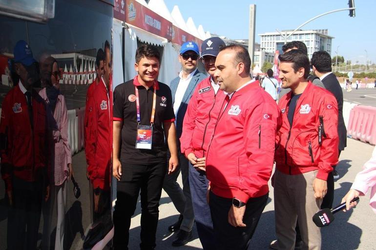 Bakan Kacır: TEKNOFEST’e 7’den 77’ye tüm milletimizi bekliyorum