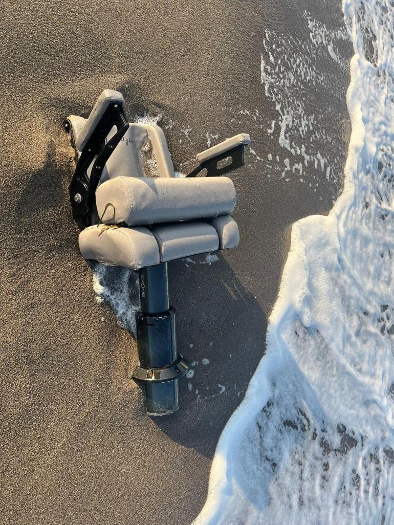 İş insanı Halit Yukay’ın parçalanan teknesinin koltuğu, Karabiga kıyısında bulundu