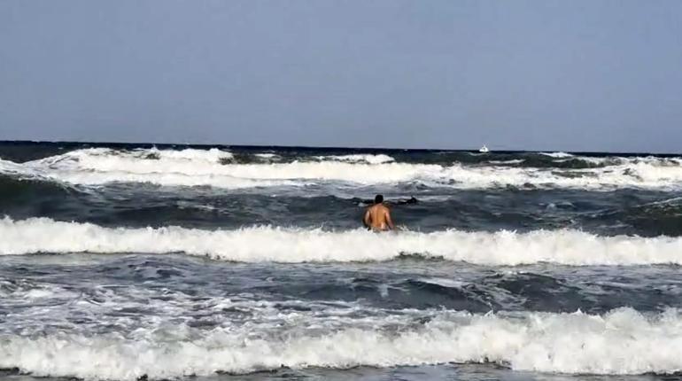 Tekirdağ’da denizde 2 kişi boğulma tehlikesi geçirdi, 1 kişi kayıp