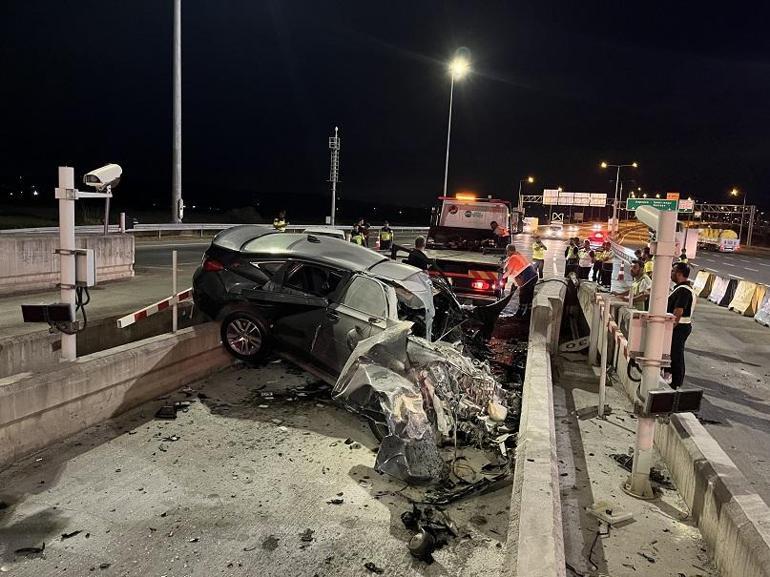 Kuzey Marmara Otoyolu’nda otomobil gişenin beton banketine çarptı; 1 ölü