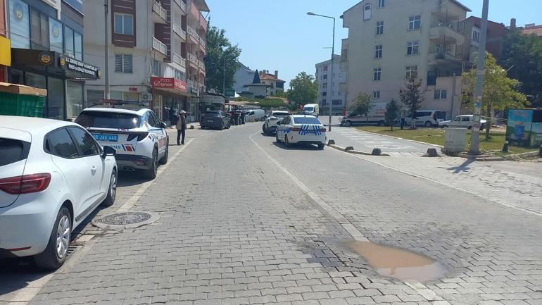 Balıkesirde 4 ve 4.3 büyüklüğünde 2 deprem