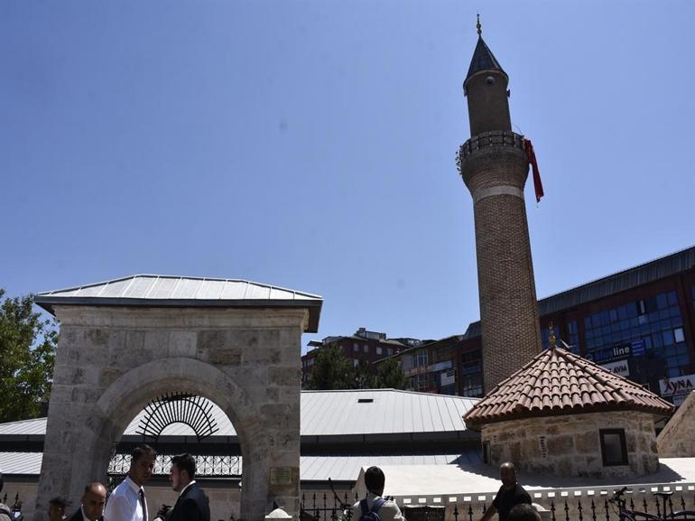 Bakan Uraloğlu: TÜRASAŞ’ın ürettiği vagonlar Silahlı Kuvvetlerimizin gücüne güç katacak