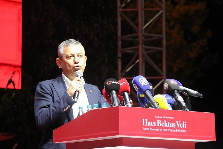 Özgür Özel: Kimsenin verdiği oy için özür dilemesine gerek yok