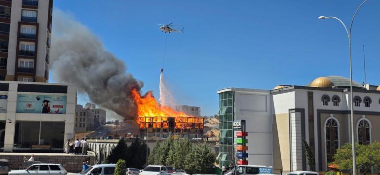 Ahşap lojman, yalıtım yapılırken yanmış