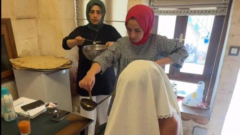 Sosyal medya fenomeni Mika Raun, Şanlıurfa’da tacize uğradığını iddia etti