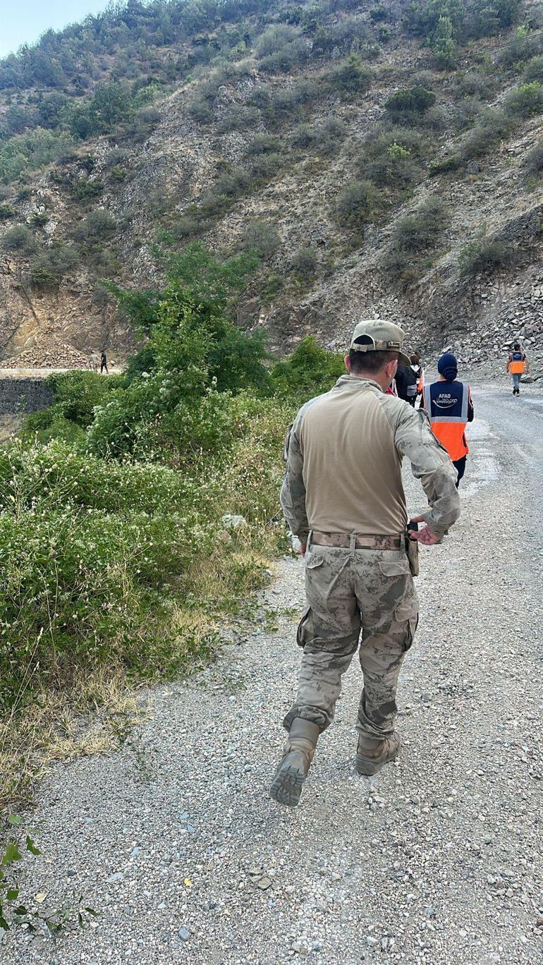 Kayıp adam, 4 iz köpeği ve 115 kişilik ekiple aranıyor